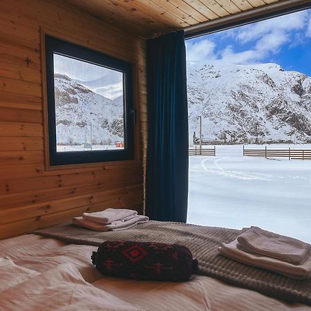 Вилла Wildwood Kazbegi Экстерьер фото